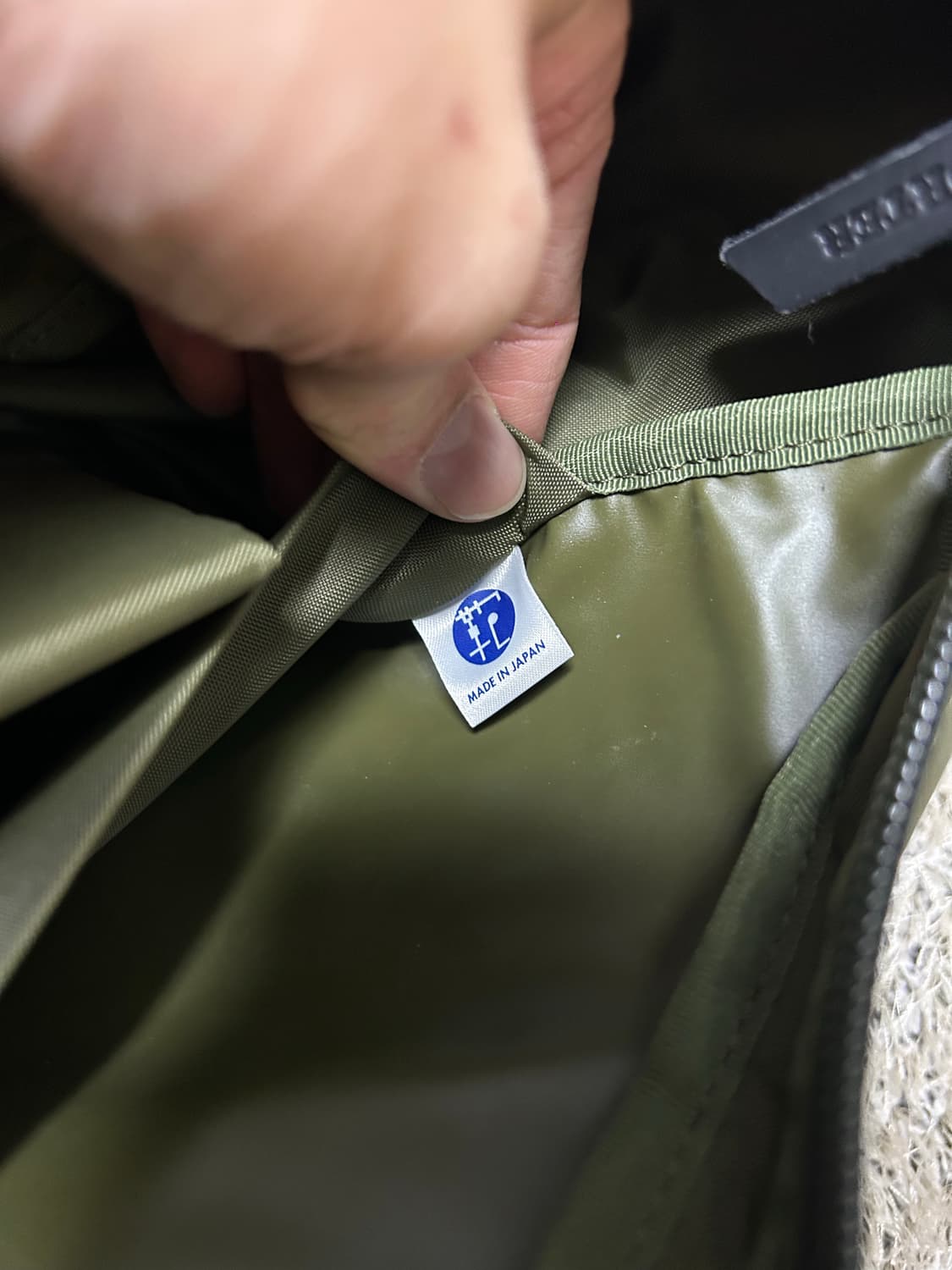 요시다포터 크로스백 상품이미지6