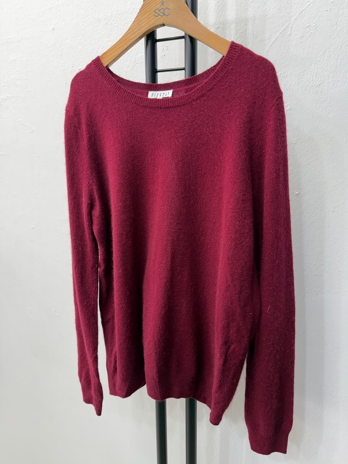 매장판정품) 끌로디피에로 캐시미어 혼방 여성니트 2 상품이미지3