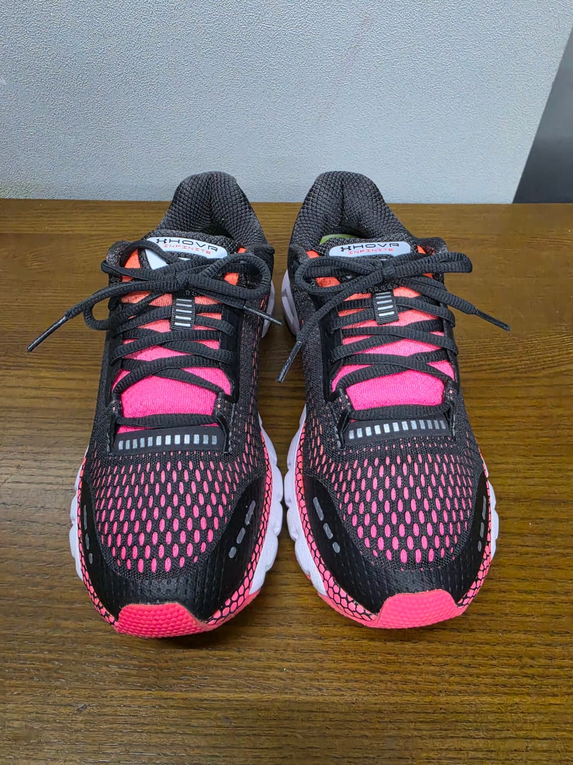 언더아머 HOVR Sonic 5  블랙/핑크 상품이미지3