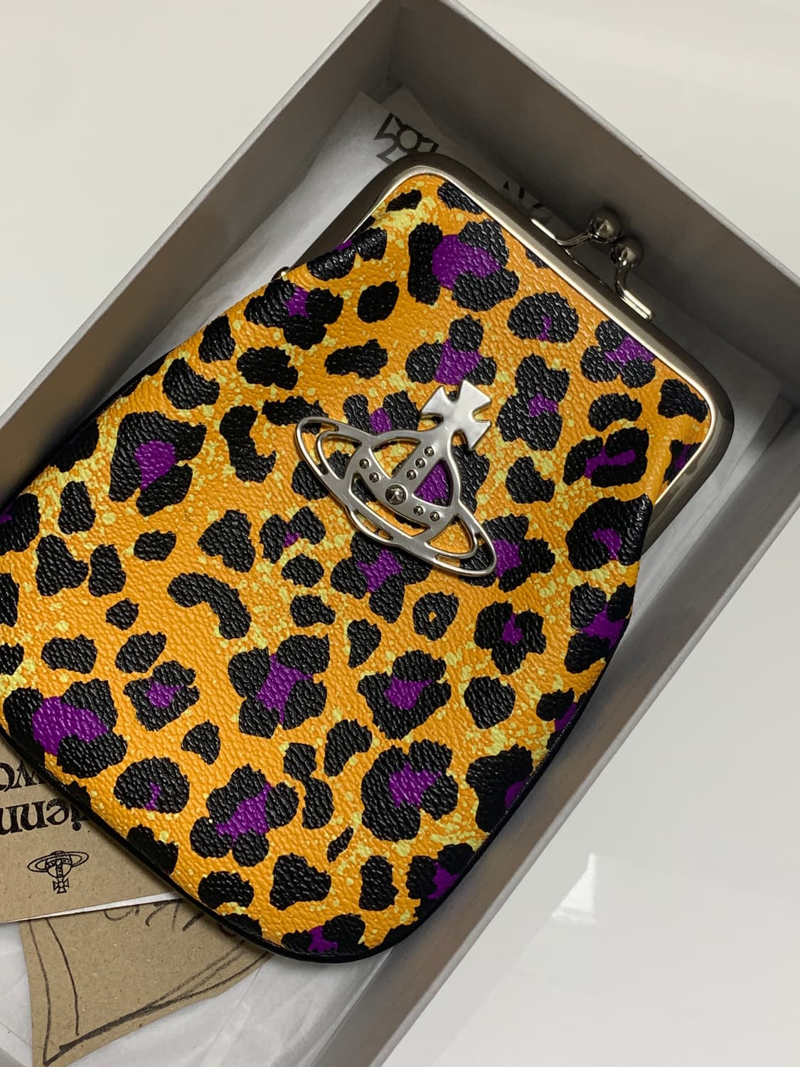 비비안 웨스트우드 애니 미니 야스민 체인 지갑 상품이미지1