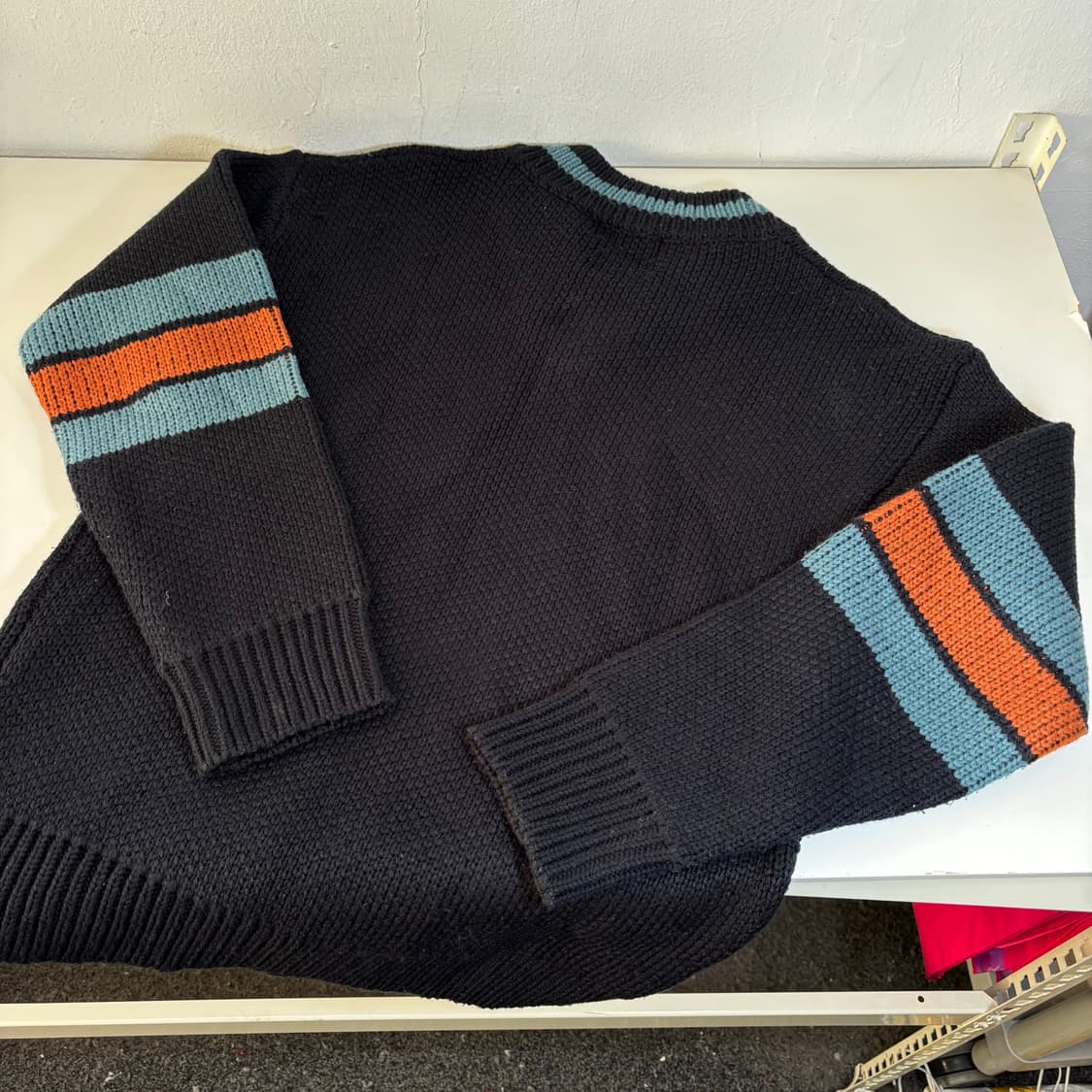 S 95 어널로이드 네이비 브이넥니트 상품이미지3