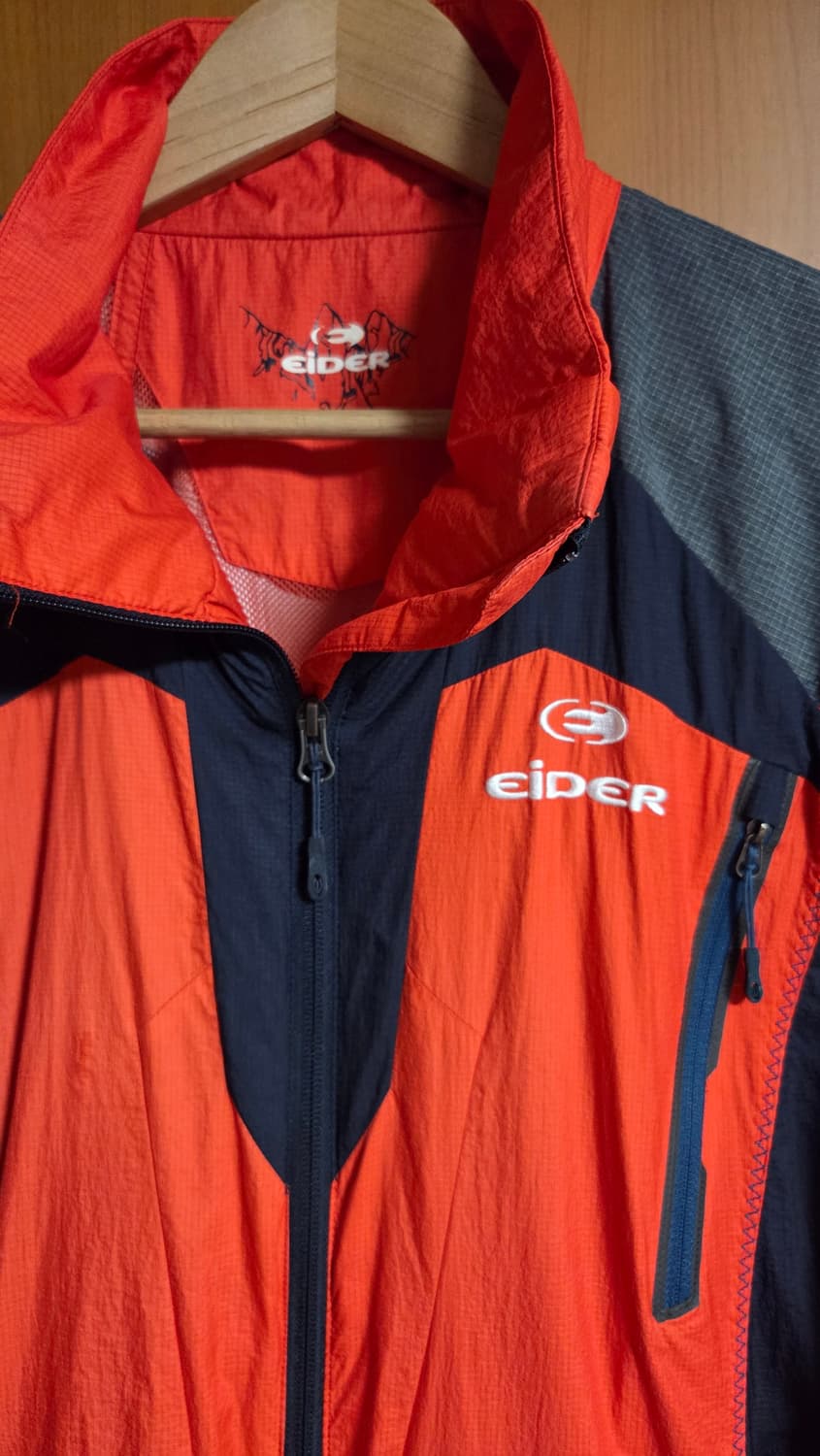 아이더 등산 바람막이 L 상품이미지2