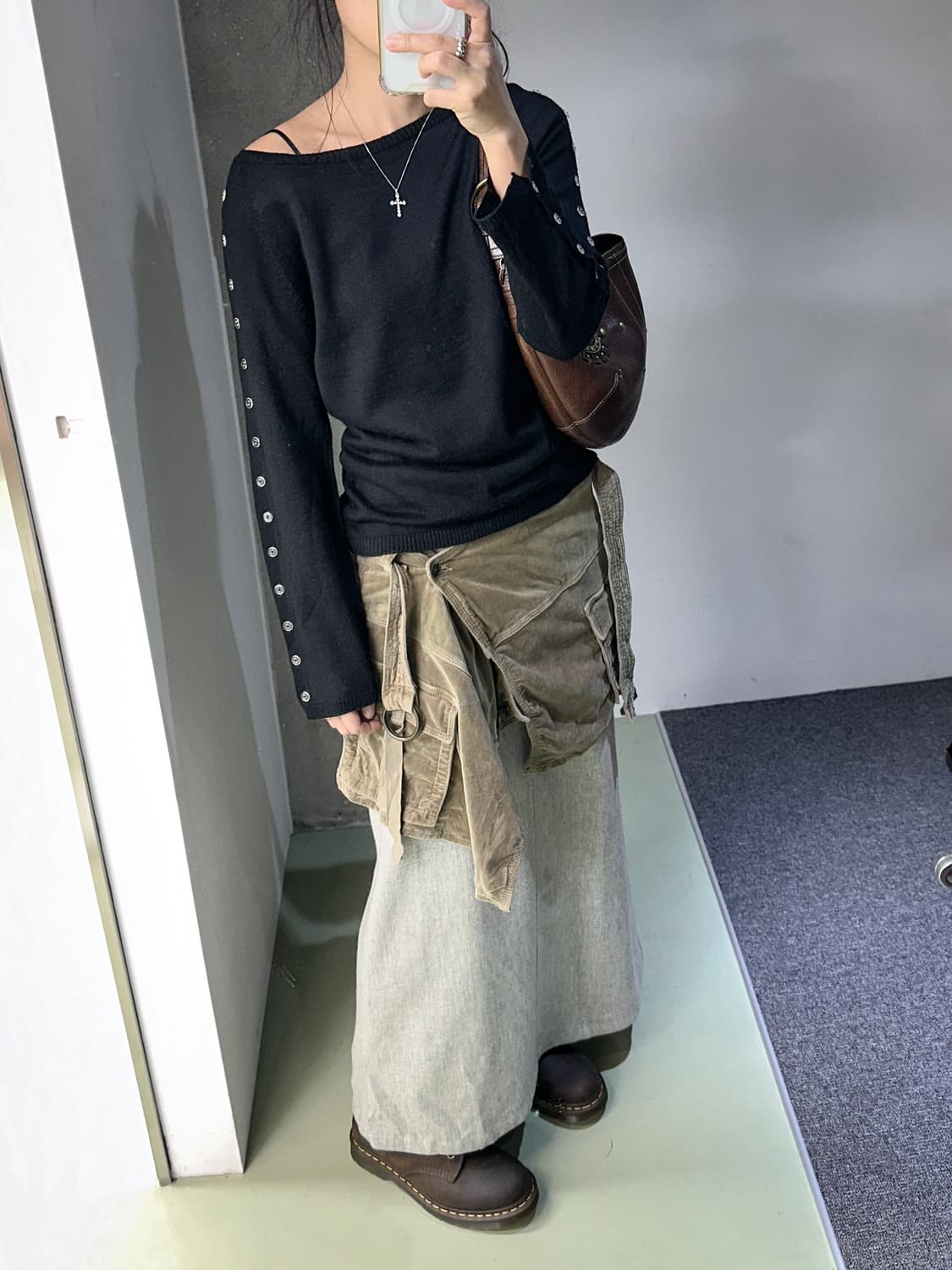 khaki velour pocket wrap skirt 상품이미지3