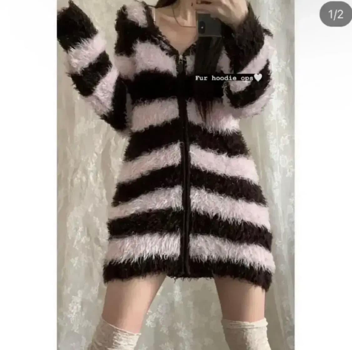 딸기초코 스트라이프 퍼후드집업 상품이미지1