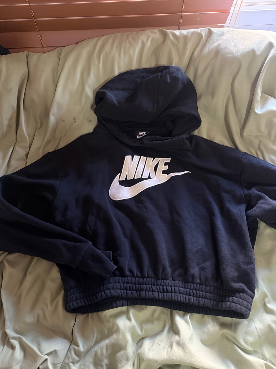 NIKE 크롭후드 블랙 상품이미지1