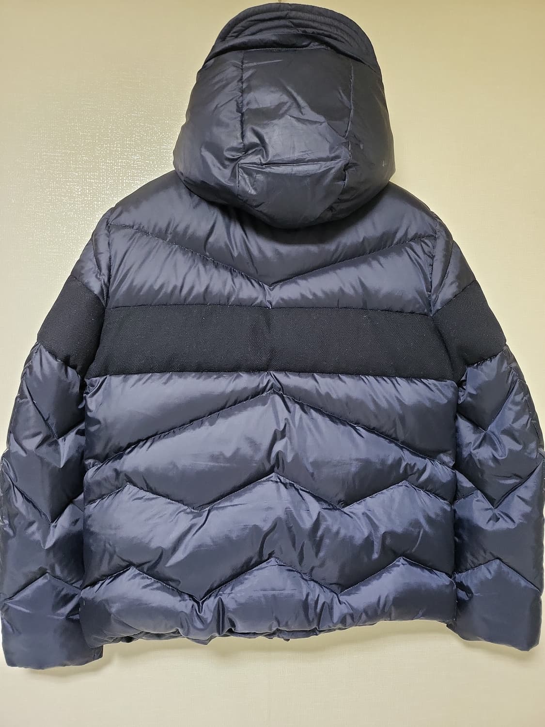 몽클레어 감마블루패딩 상품이미지3