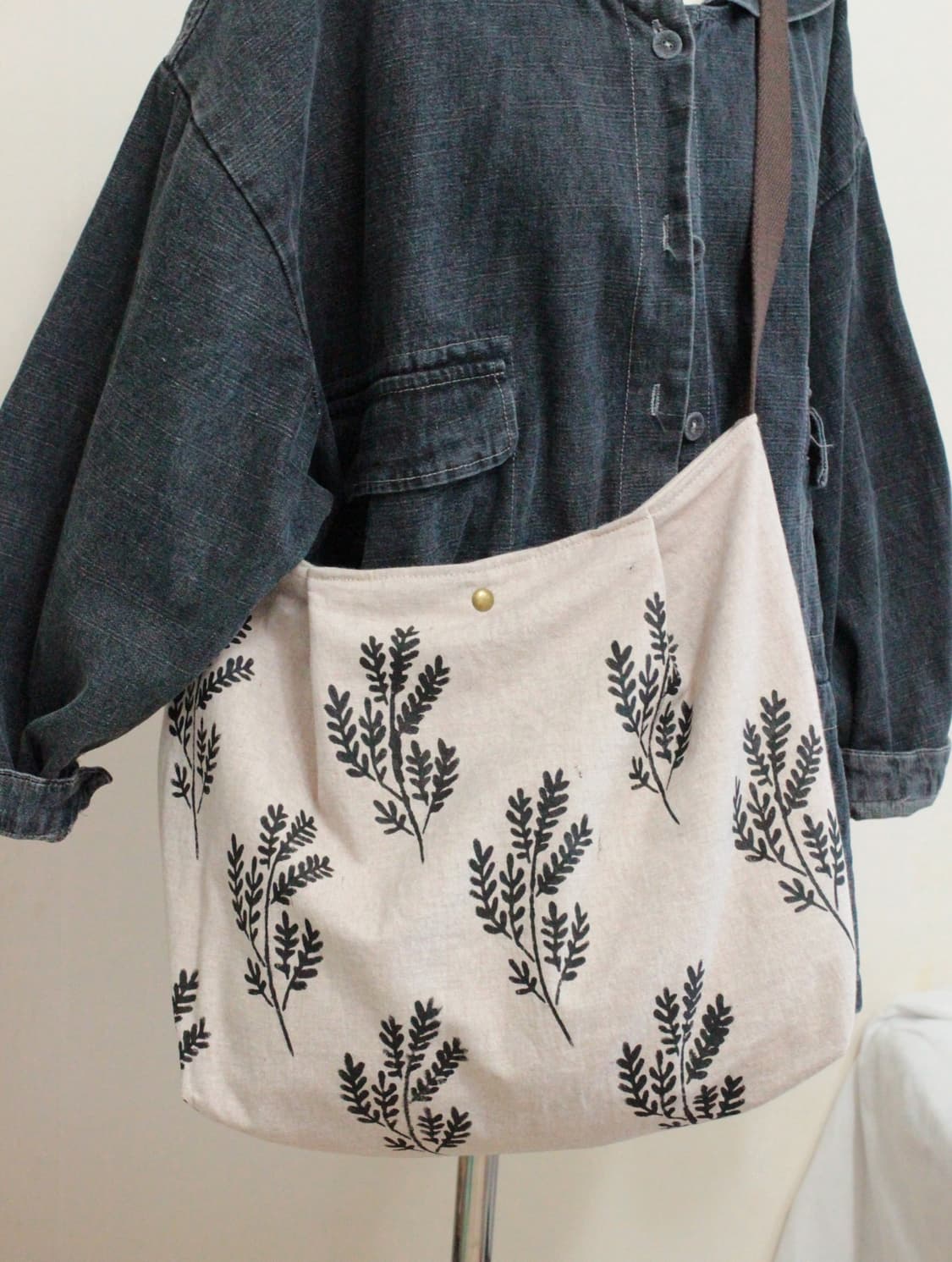 핸드메이드 핀턱 크로스백 상품이미지3