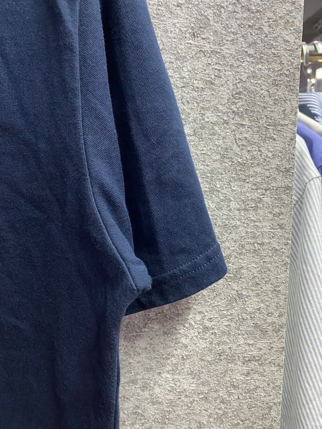 디스이즈네버댓 스몰 라벨 로고 반팔 티셔츠 B5207 상품이미지4