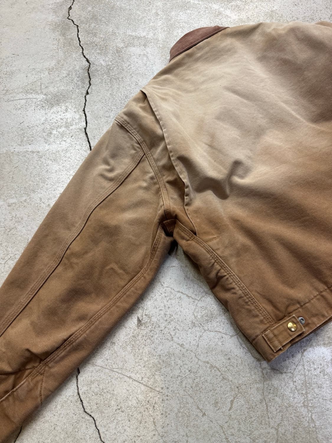 칼하트 J01 디트로이트 워크자켓 상품이미지6