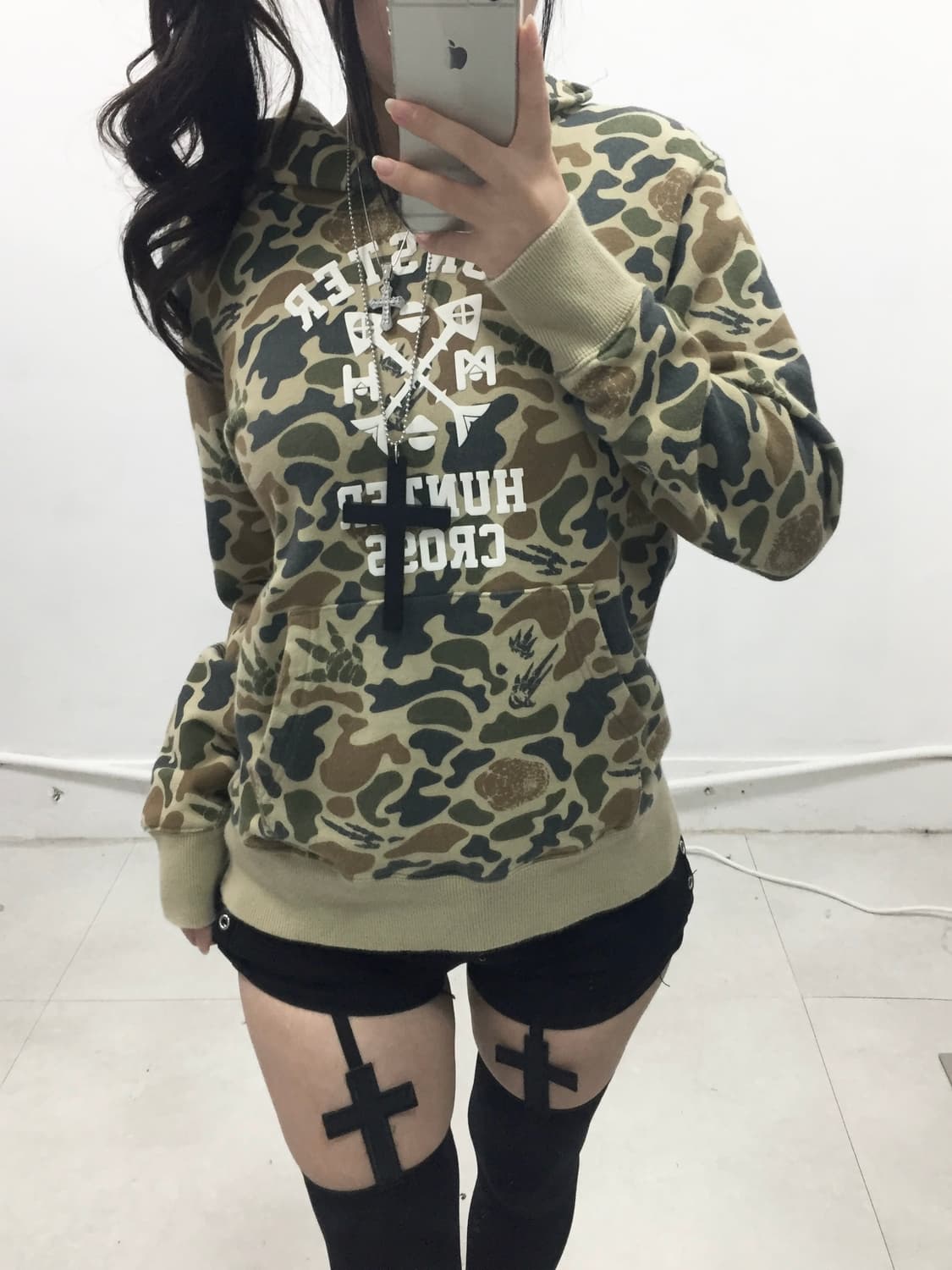 [UNIQLO] 유니클로 재팬 몬스터헌터 콜라보 카모 후드티 상품이미지2