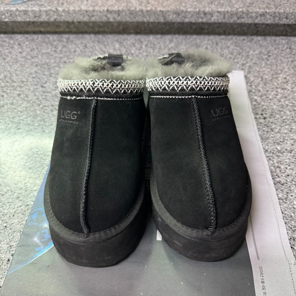 어그 타스만 플랫폼 블랙  상품이미지3