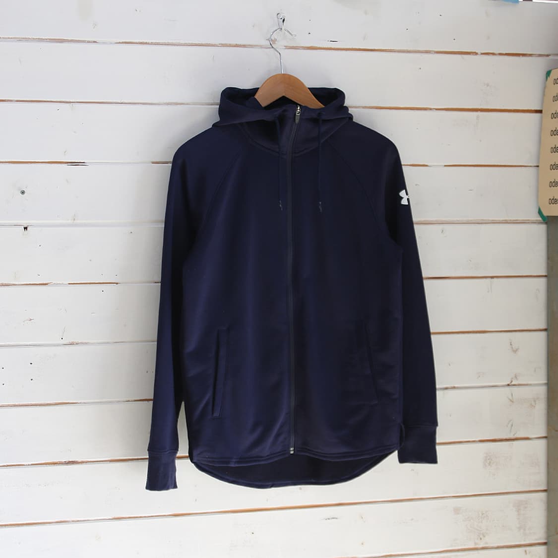 (착용컷) 언더아머 트랙 후드 집업 (남성용 98) 상품이미지1