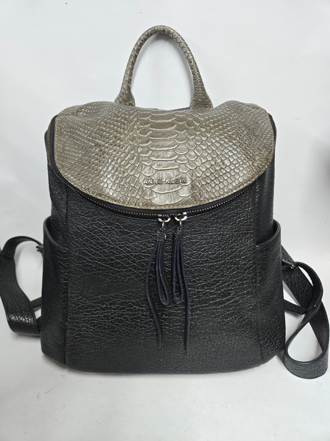 앤클라인 가죽 블랙 백팩 상품이미지1