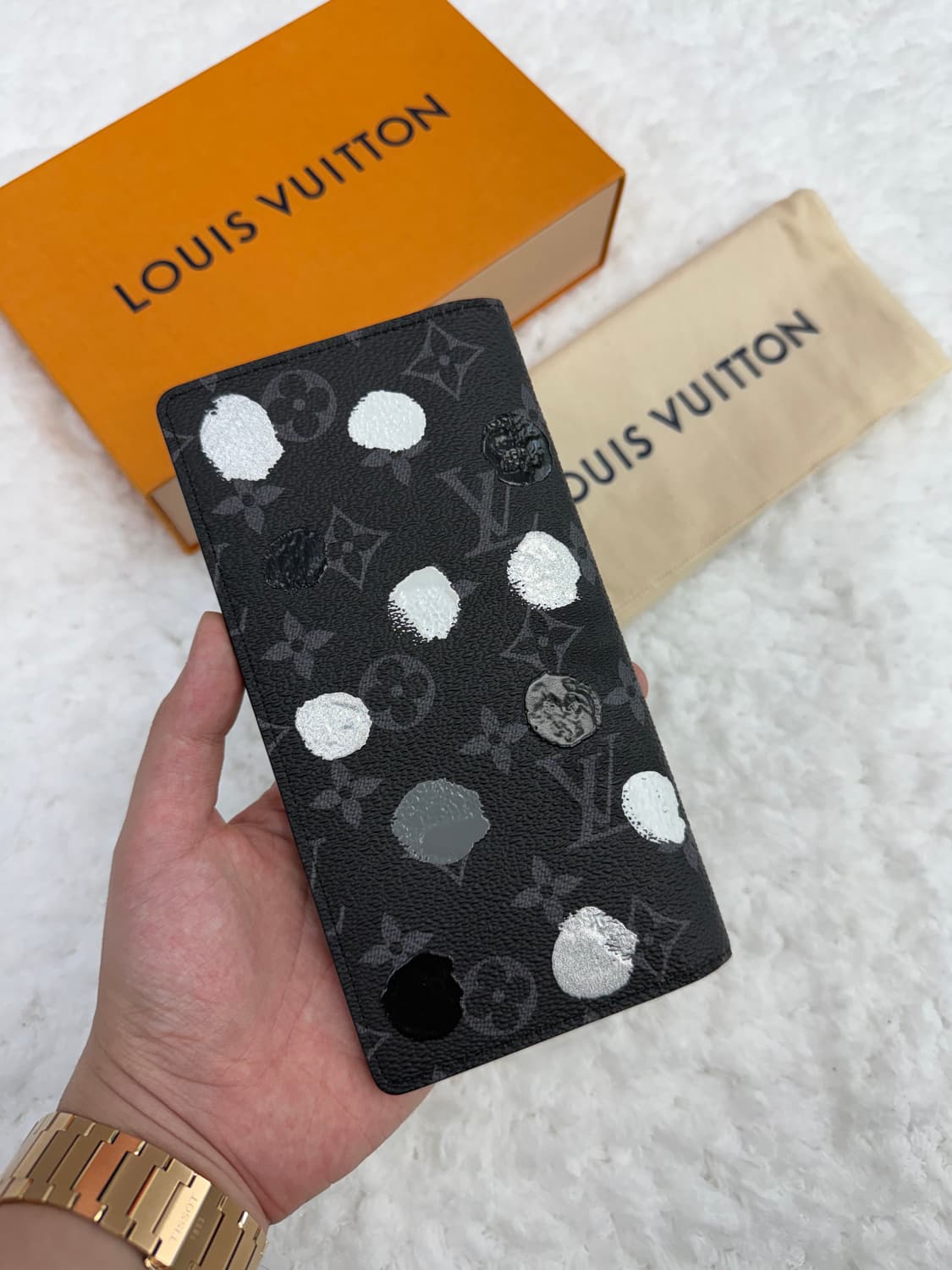 새상품) 루이비통 한정판 쿠사마 야요이 장지갑 풀구성 상품이미지3