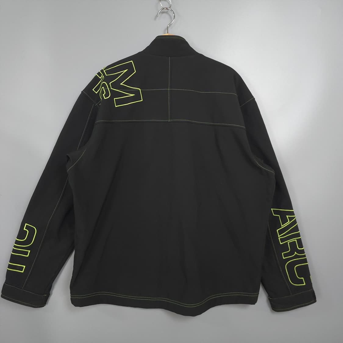 남성용 아틱웨어 Arcticwear 팀 자수 로고 블랙 자켓 L 상품이미지4