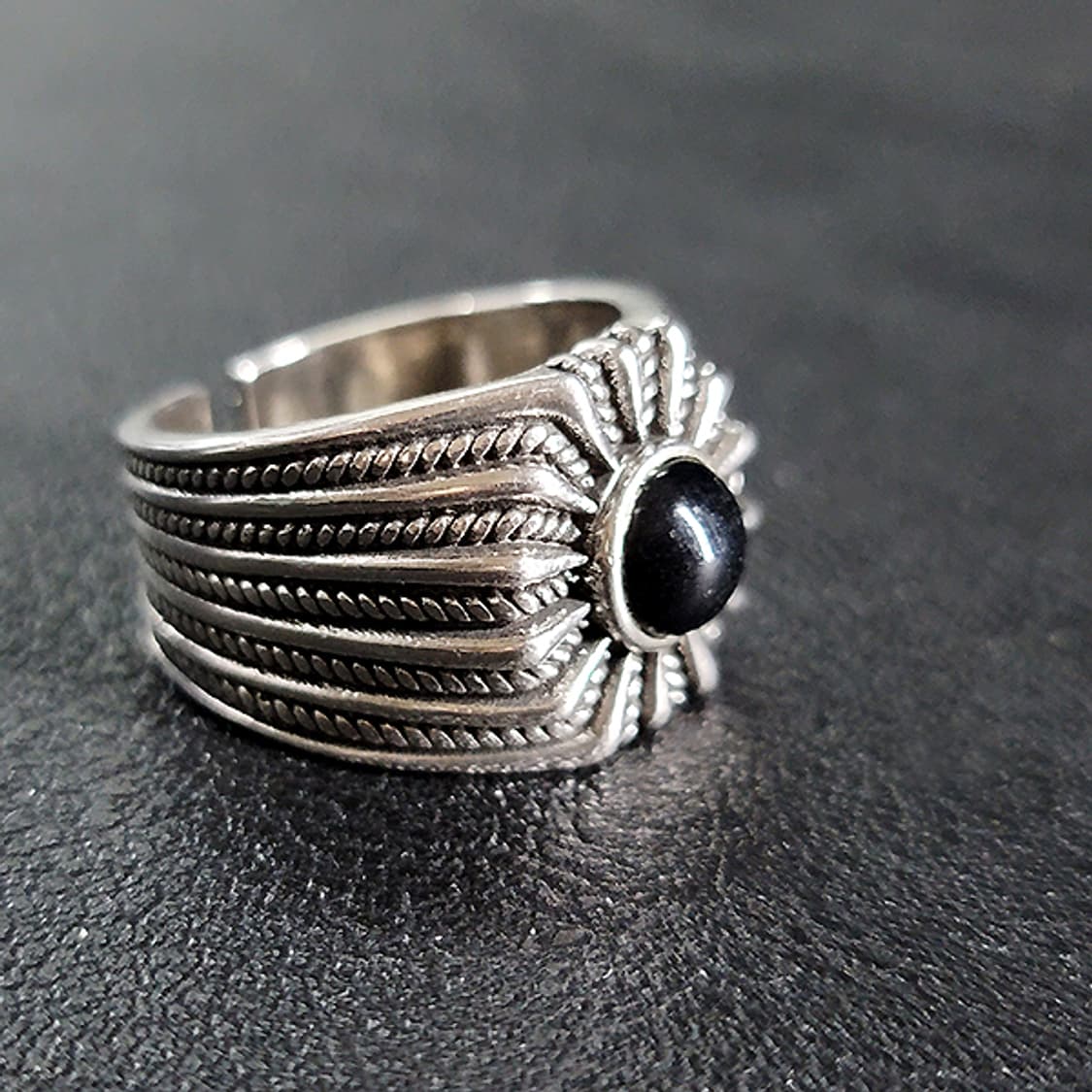 Helior 백동 빅사이즈 남자 엔틱 빈티지 그림자 태양 방패 반지 상품이미지2