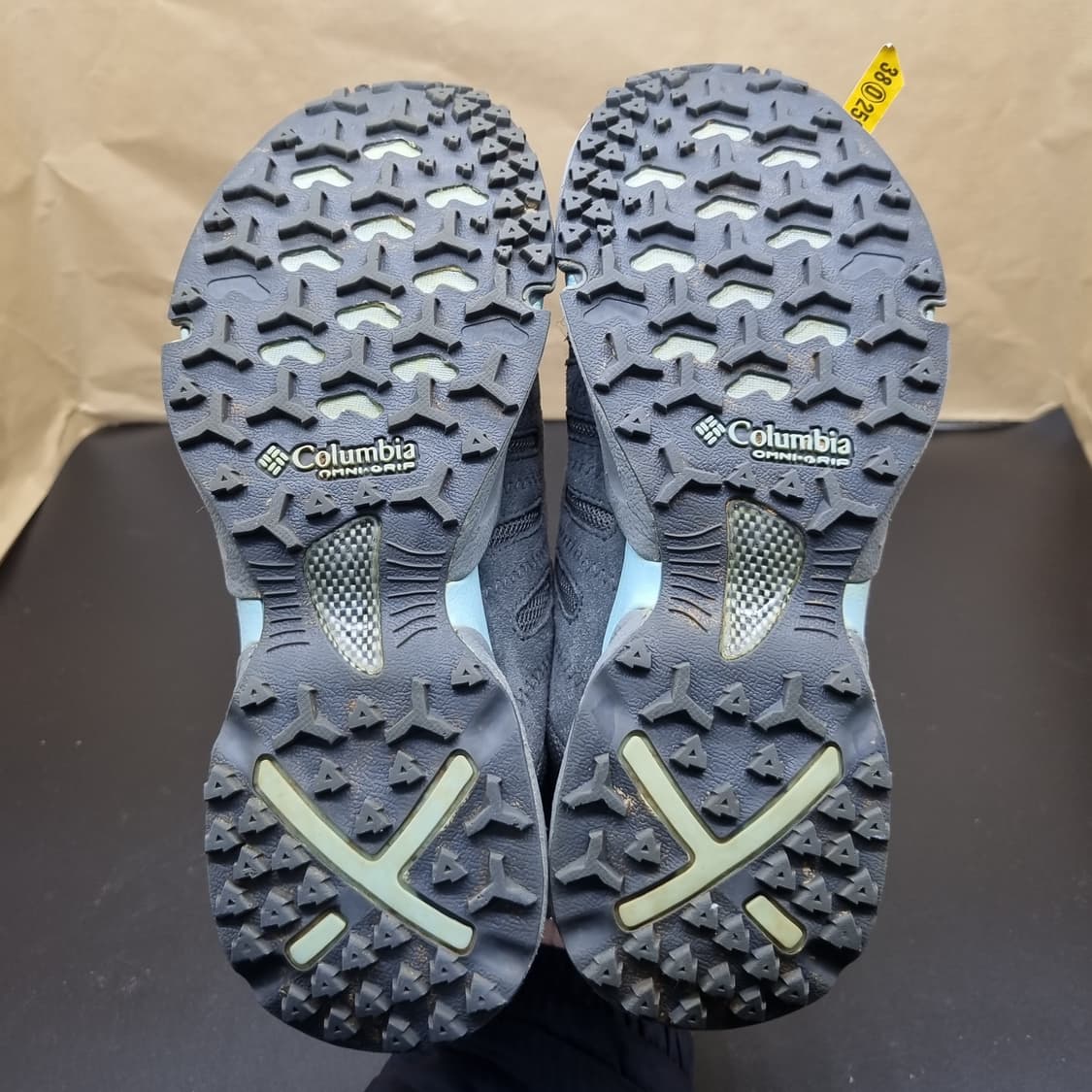 컬럼비아 아웃드라이 트레킹 등산화230 상품이미지3