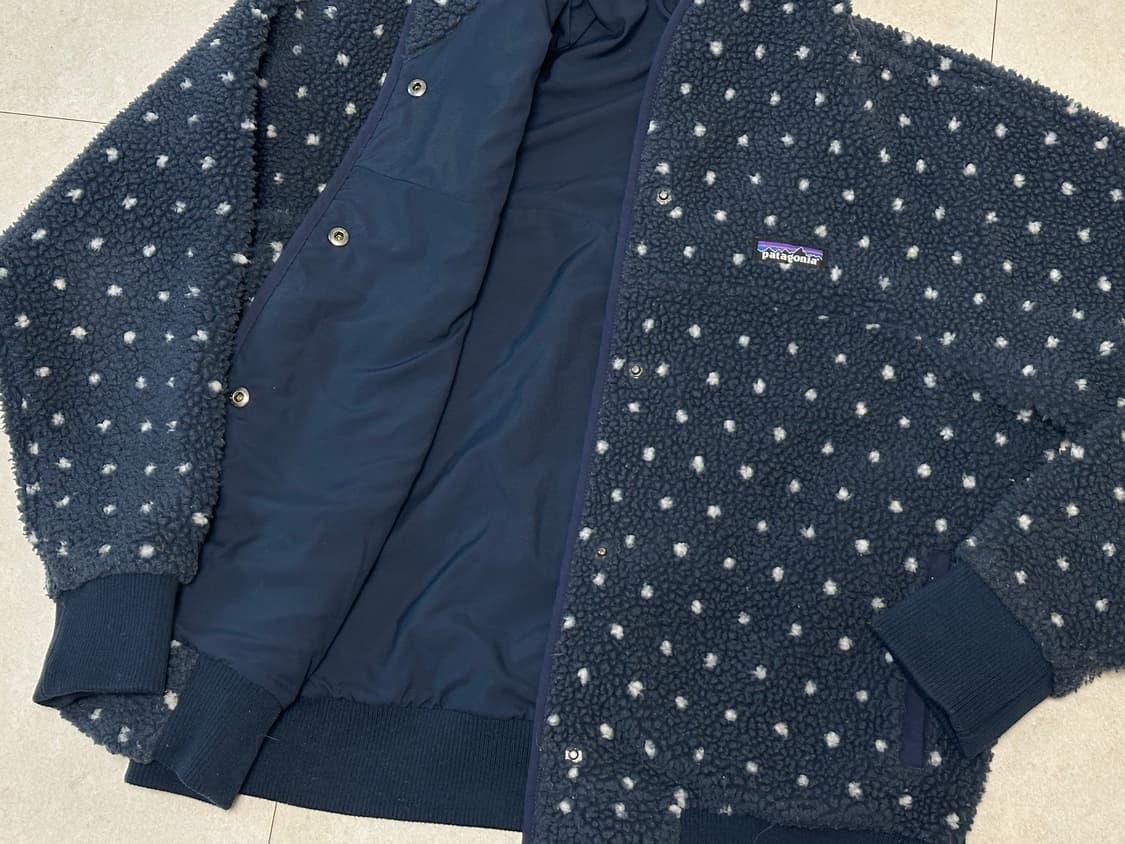 파타고니아 도트 땡땡이 플리스 자켓 네이비 상품이미지6