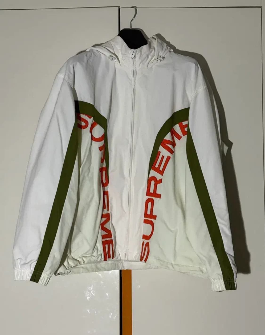 슈프림 커브 트랙자켓  상품이미지1