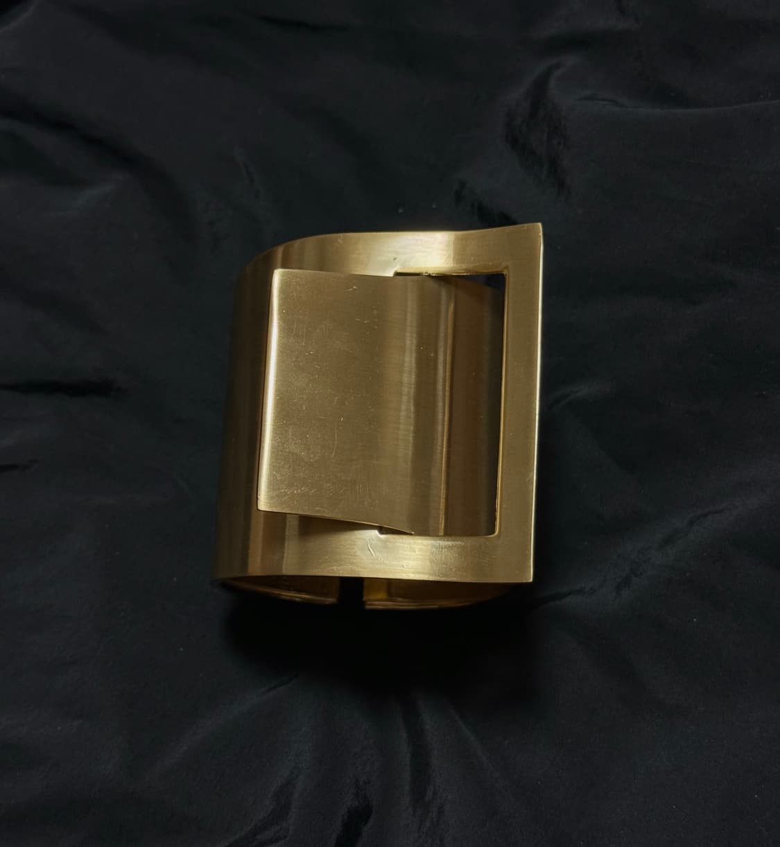 Gold Steel Bangle Bracelet 상품이미지1