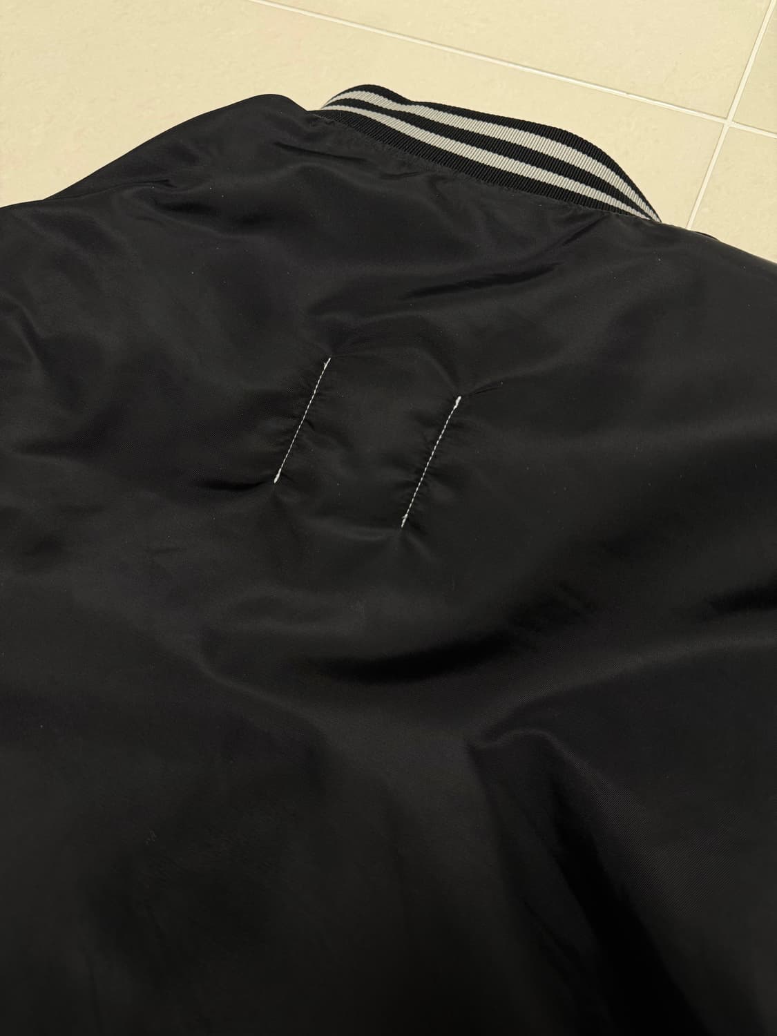 더솔로이스트 봄버자켓 상품이미지4