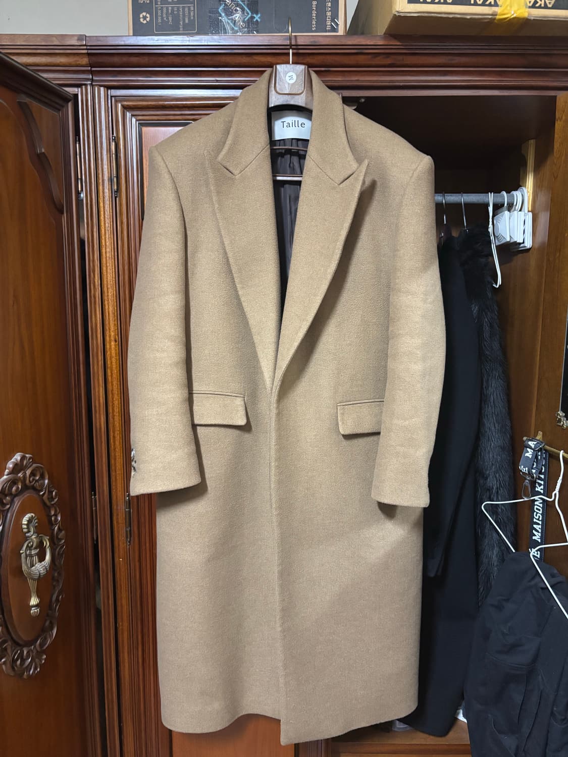 타일레 25fw /VAUBAN CONTOURED 로브 코트/ 베이지 상품이미지3