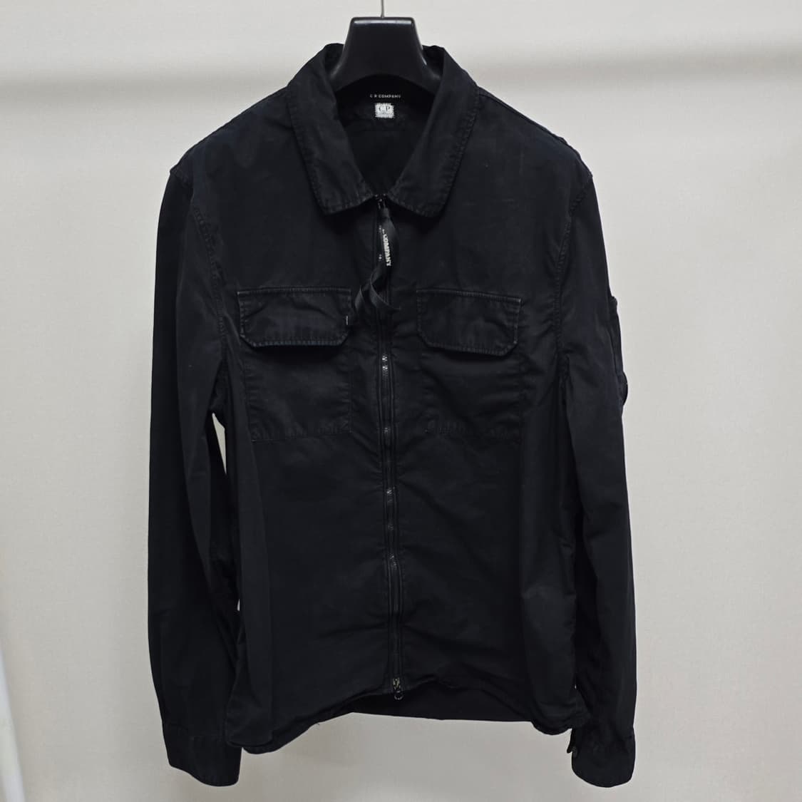cp컴퍼니 렌즈 와펜 오버셔츠 자켓 L사이즈 100 판매 상품이미지1