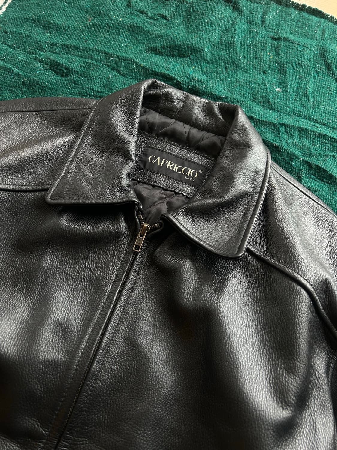 Vintage cow hide leather jacket 상품이미지2
