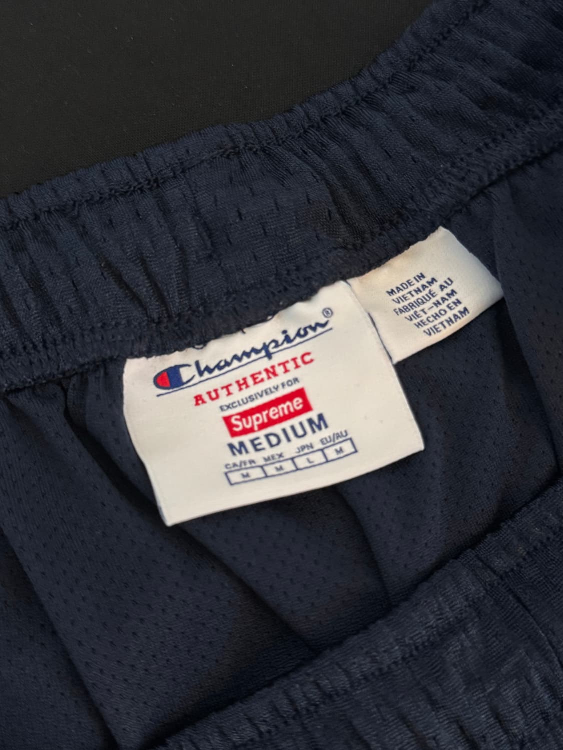 [M]슈프림 x 챔피온 메쉬 쇼츠 네이비 - 24SS 상품이미지4