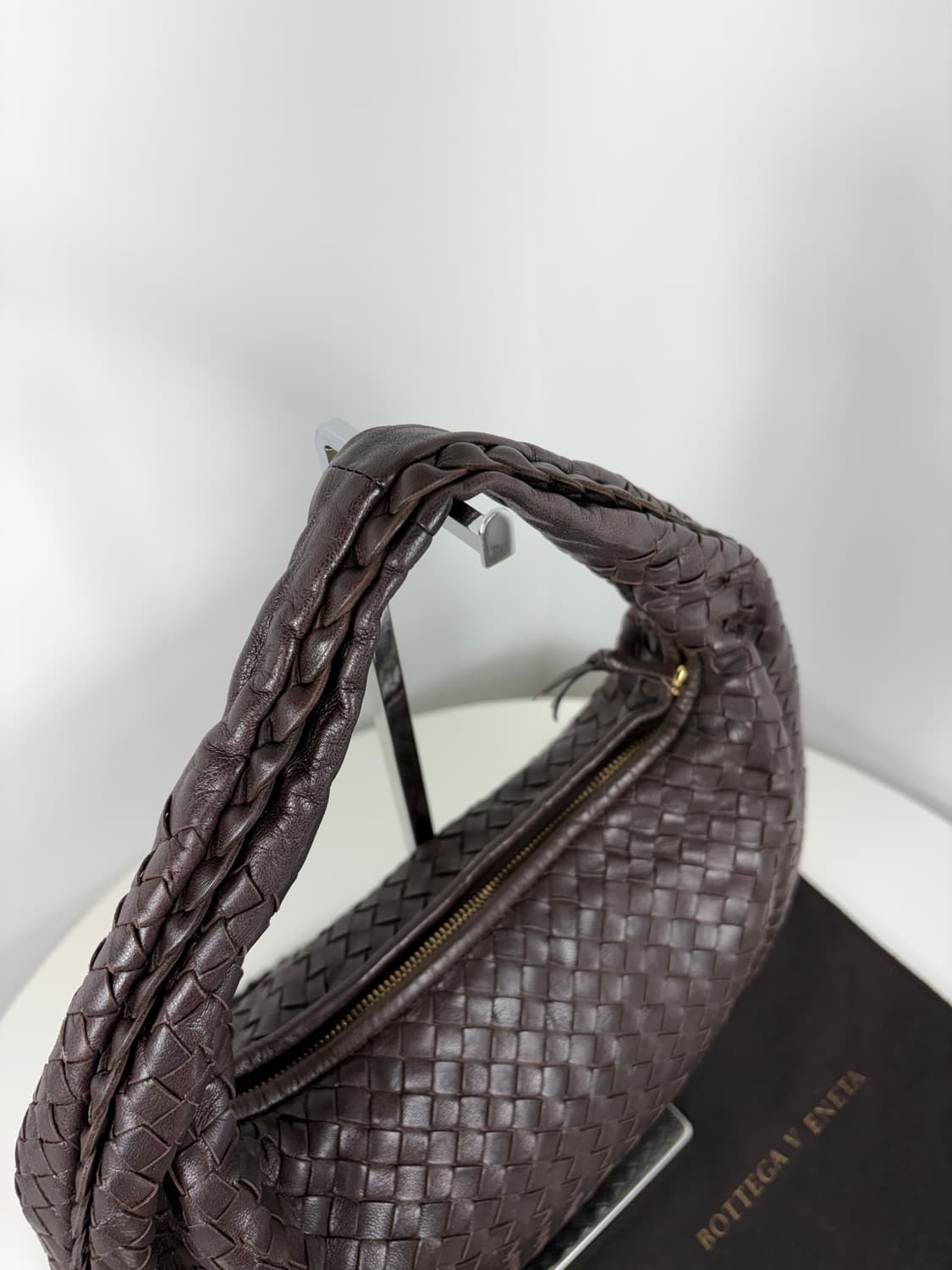 보테가베네타 인트레치아토 브라운 스몰 호보백 숄더백 상품이미지5