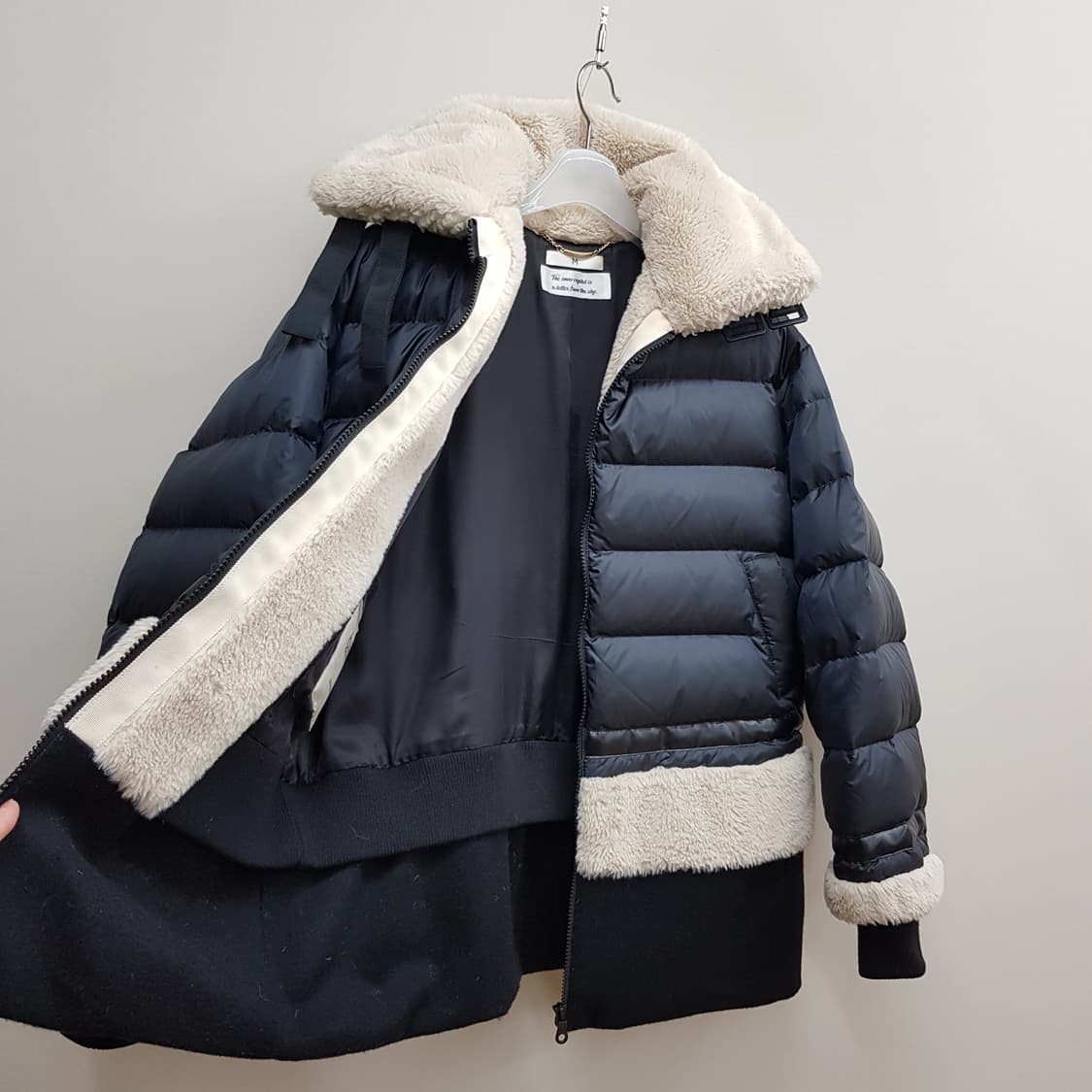 뮤베일 MUVEIL 양털 카라  패딩 자켓 36사이즈 상품이미지6