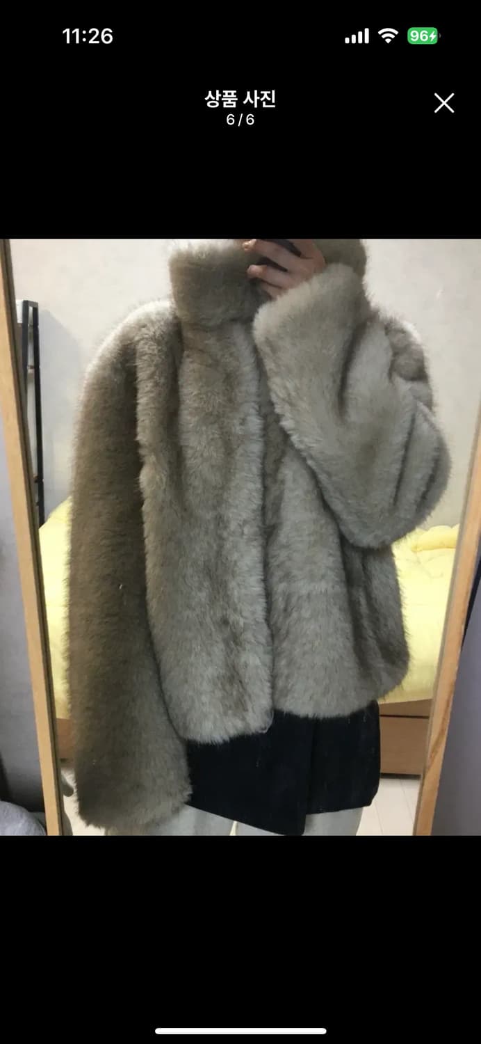 마그넷 아카이브 round fur jacket-half ivory 상품이미지6