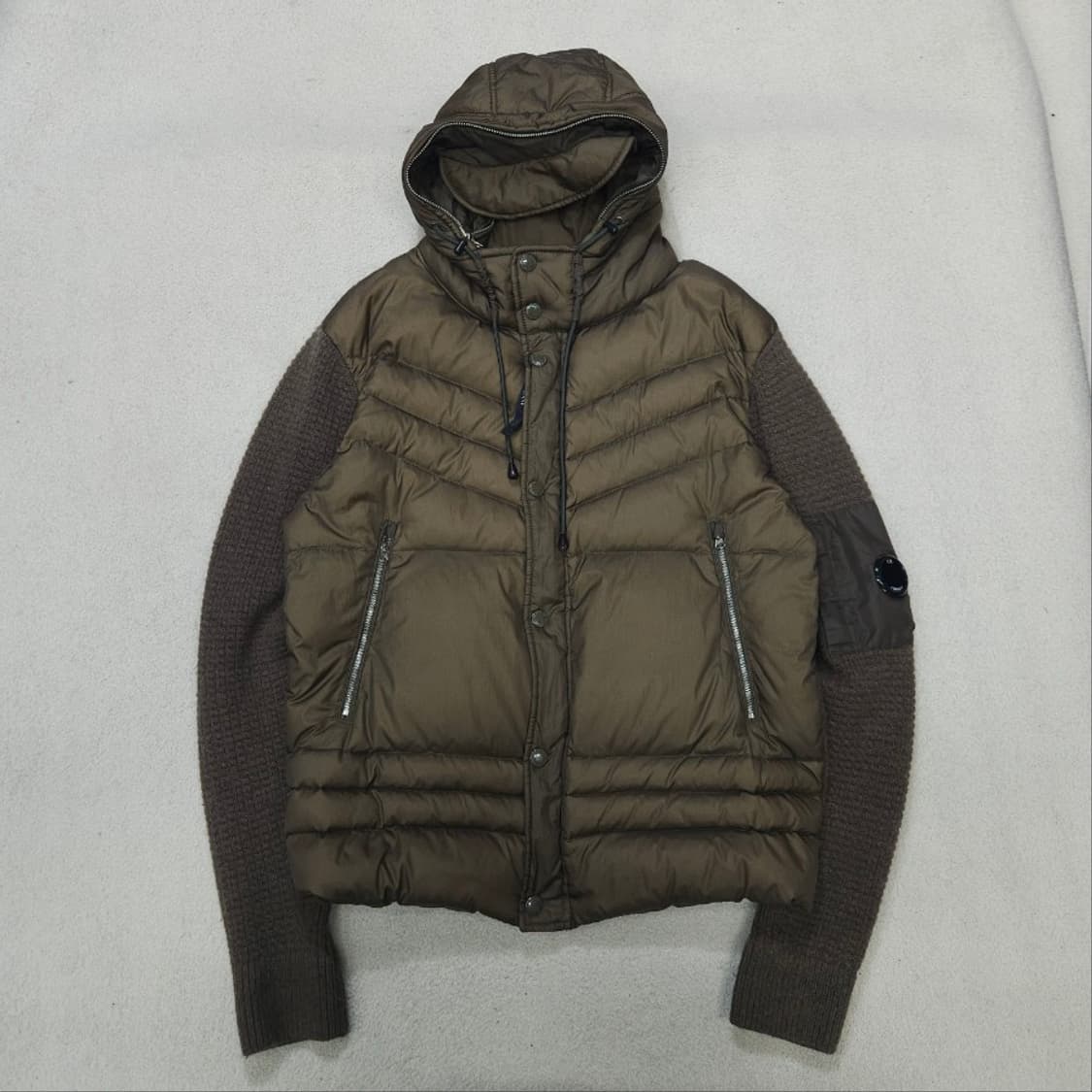 CP컴퍼니 니트 다운 패딩 상품이미지1