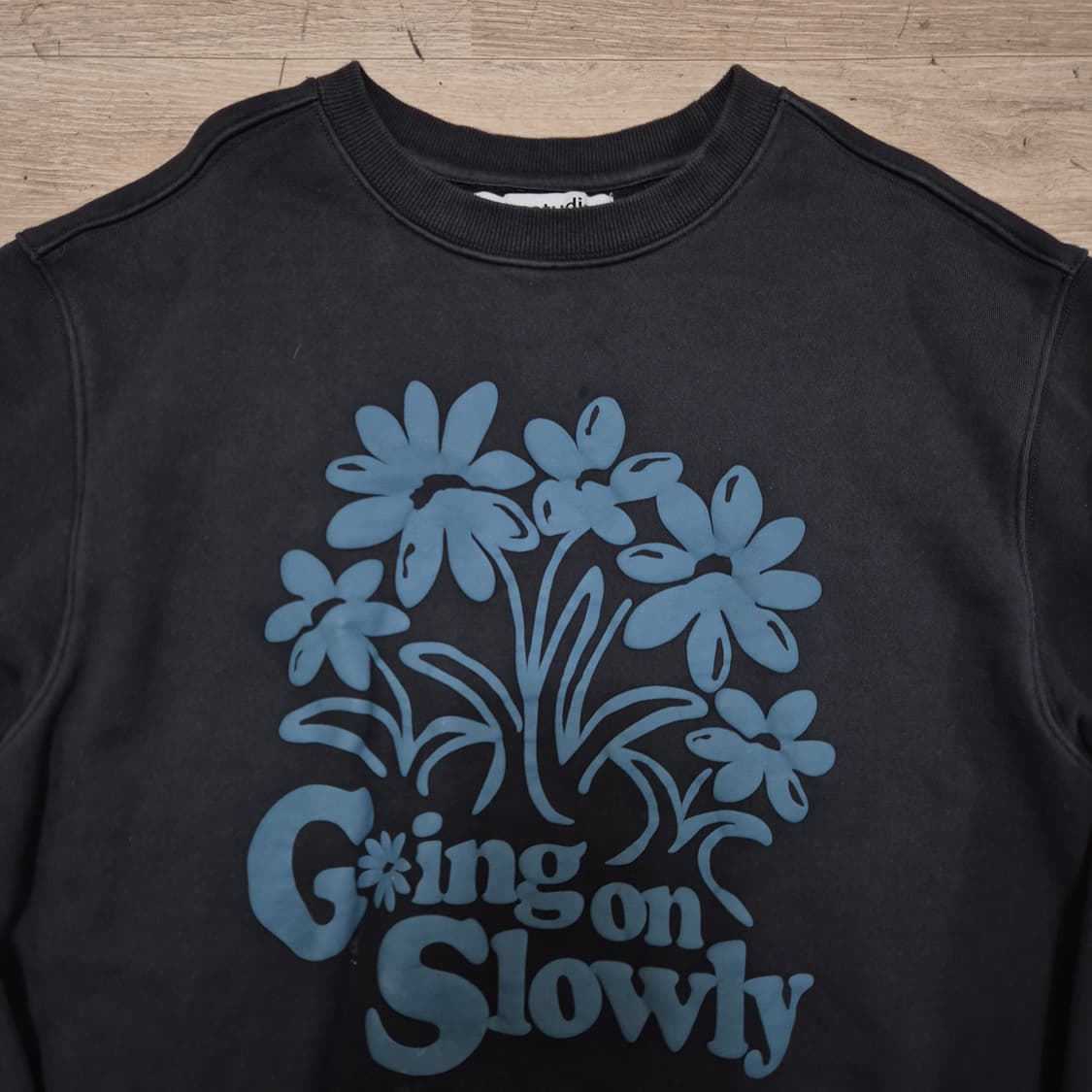 비바스튜디오 플라워 빅프린팅 맨투맨 L(100) 상품이미지2