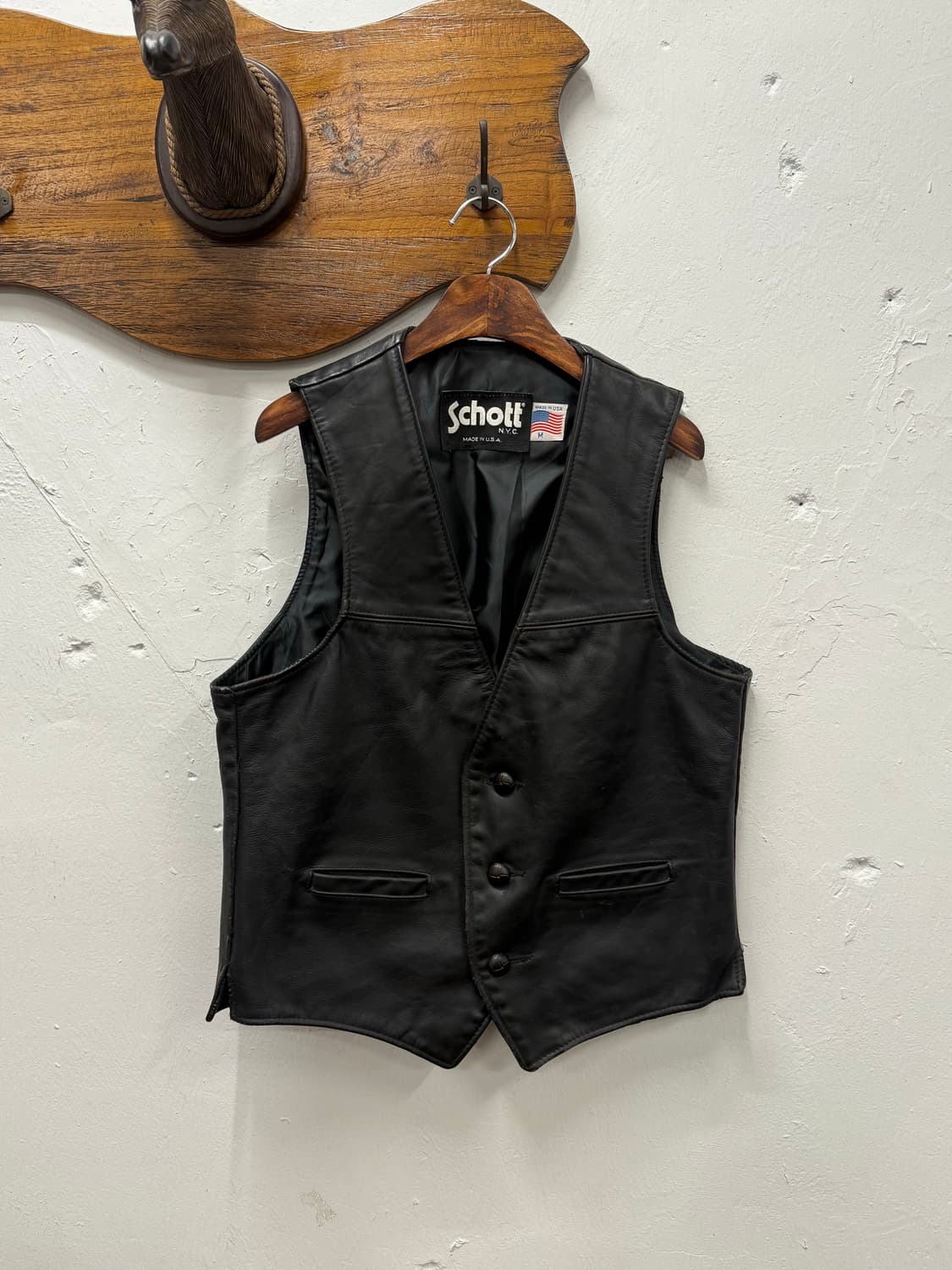 66) Schott NYC Leather Western Vest 상품이미지1