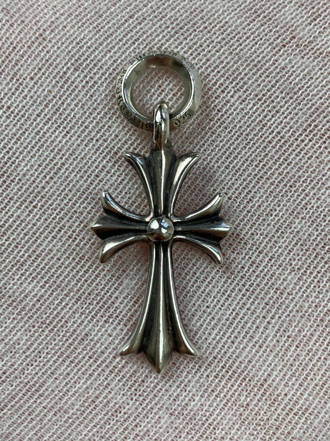 [OS] 정품 크롬하츠 타이니 크로스 상품이미지3