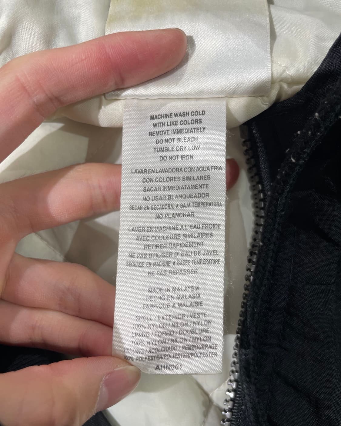 아디다스 블랙 로고 나일론 누빔 점퍼 상품이미지8