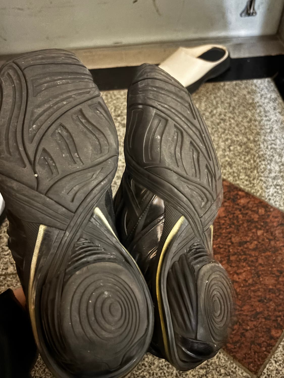 발렌시아가 타이렉스41 상품이미지4