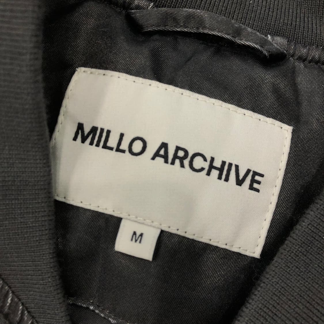 M 밀로 아카이브 인플레이트 투웨이 봄버 자켓 상품이미지6