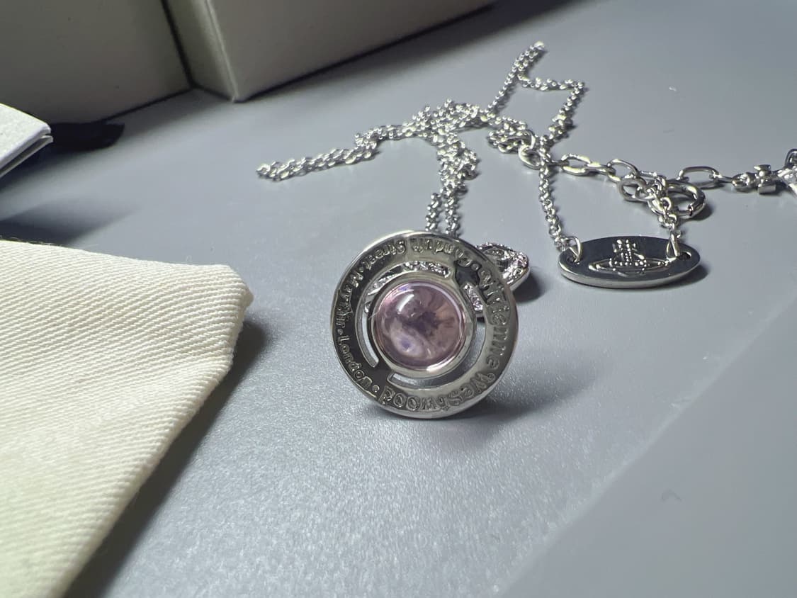 비비안웨스트우드 옥타비에 리본 목걸이 상품이미지7