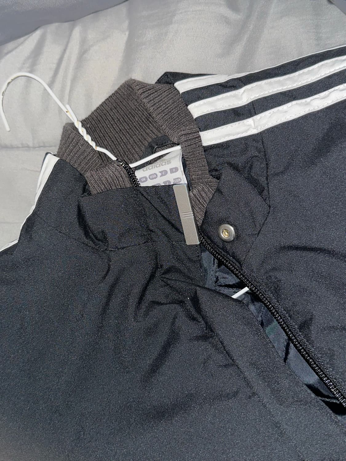 아디다스 빈티지 경량 패딩 자켓 상품이미지4