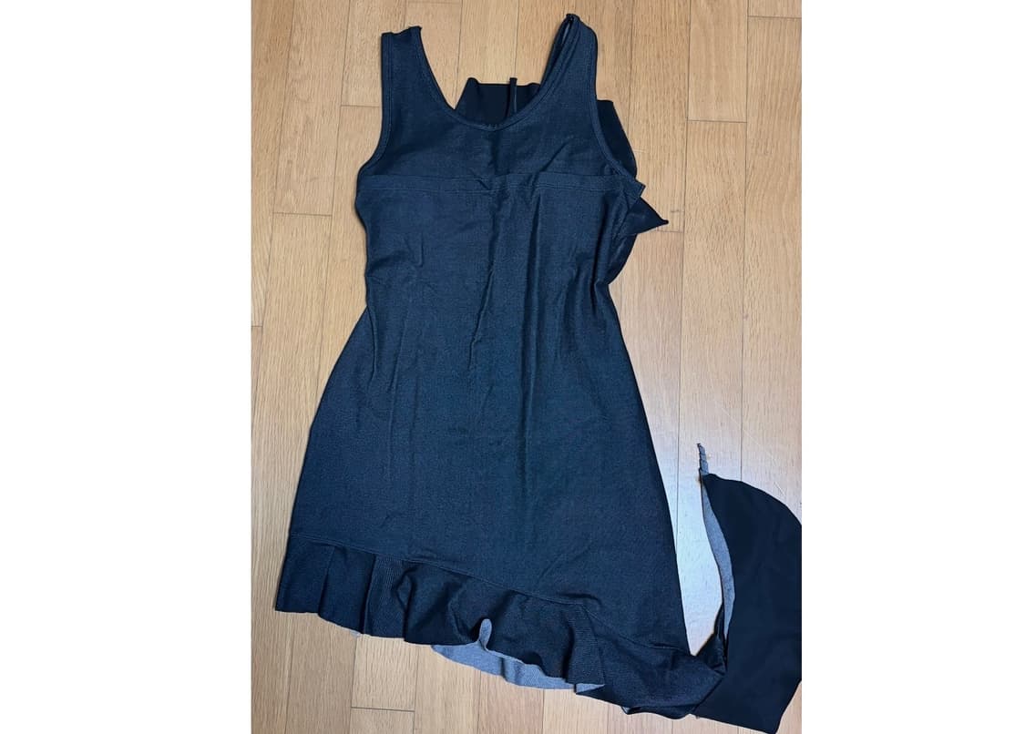 앤더슨벨 FLOW RUFFLE DRESS 상품이미지4