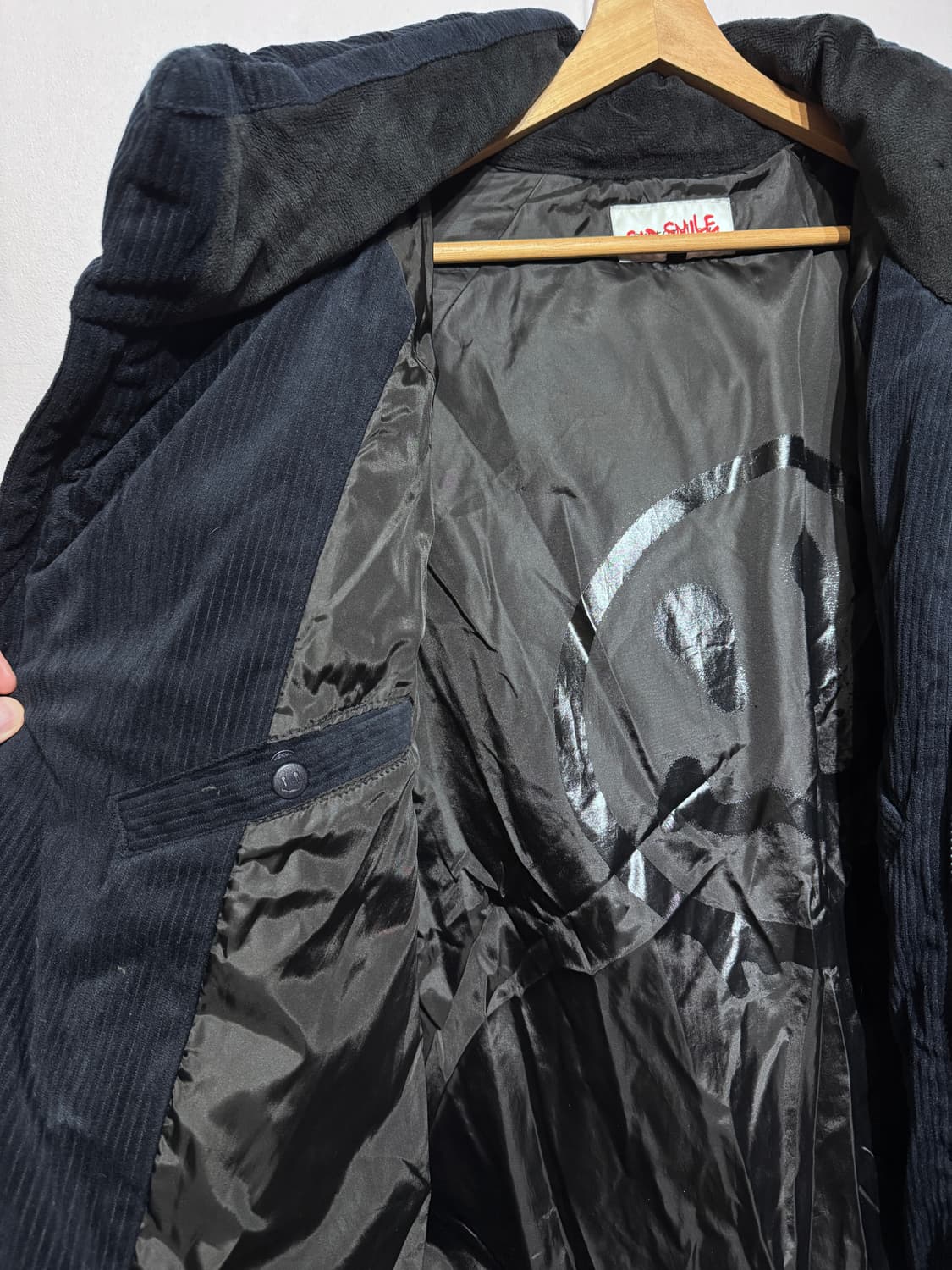 커스텀멜로우 새드스마일 코듀로이 다운 패딩 L 네이비 상품이미지5