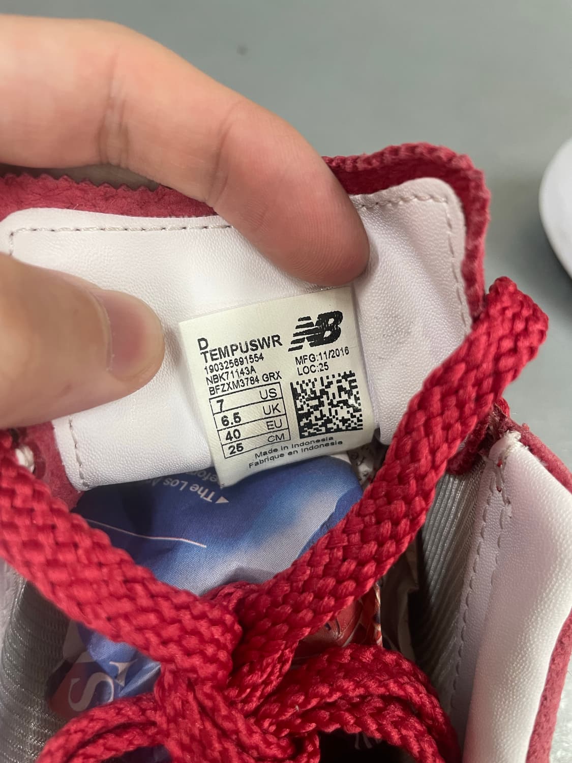 뉴발란스 템퍼스스 스웨이드 레드 250 상품이미지10