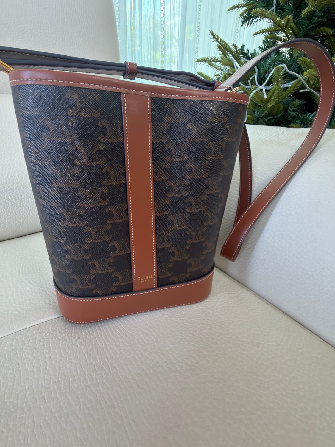 정품 셀린느 트리오페 캔버스 버킷백 스몰 상품이미지3