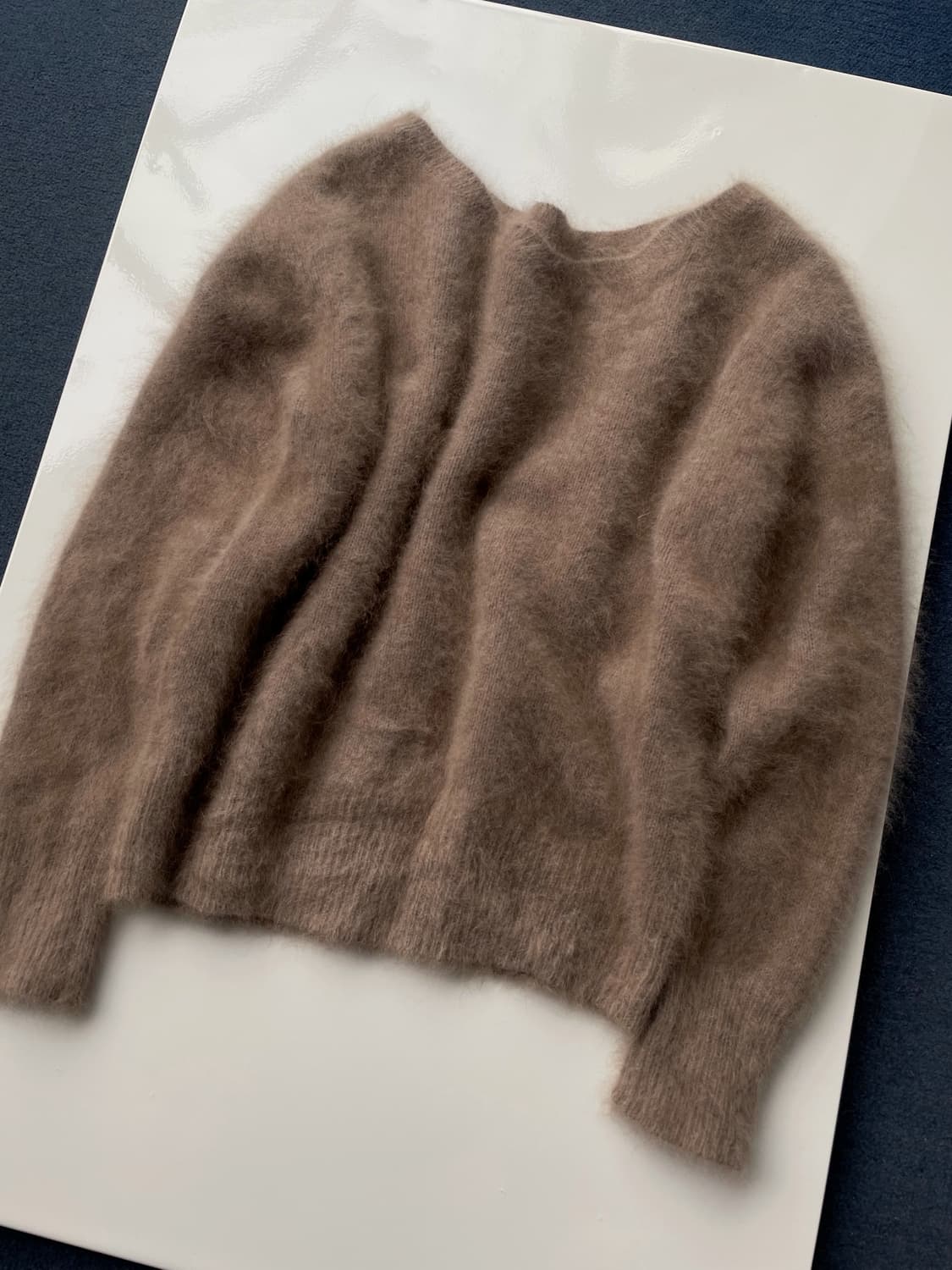 Wool wide neck shaggy knit 상품이미지1