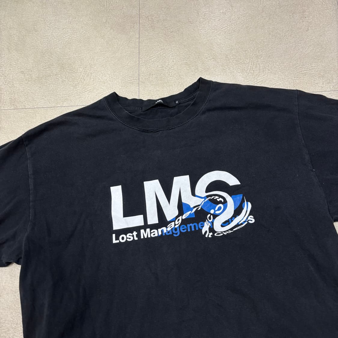 Lmc 웨이브 빅로고 반팔티 상품이미지2