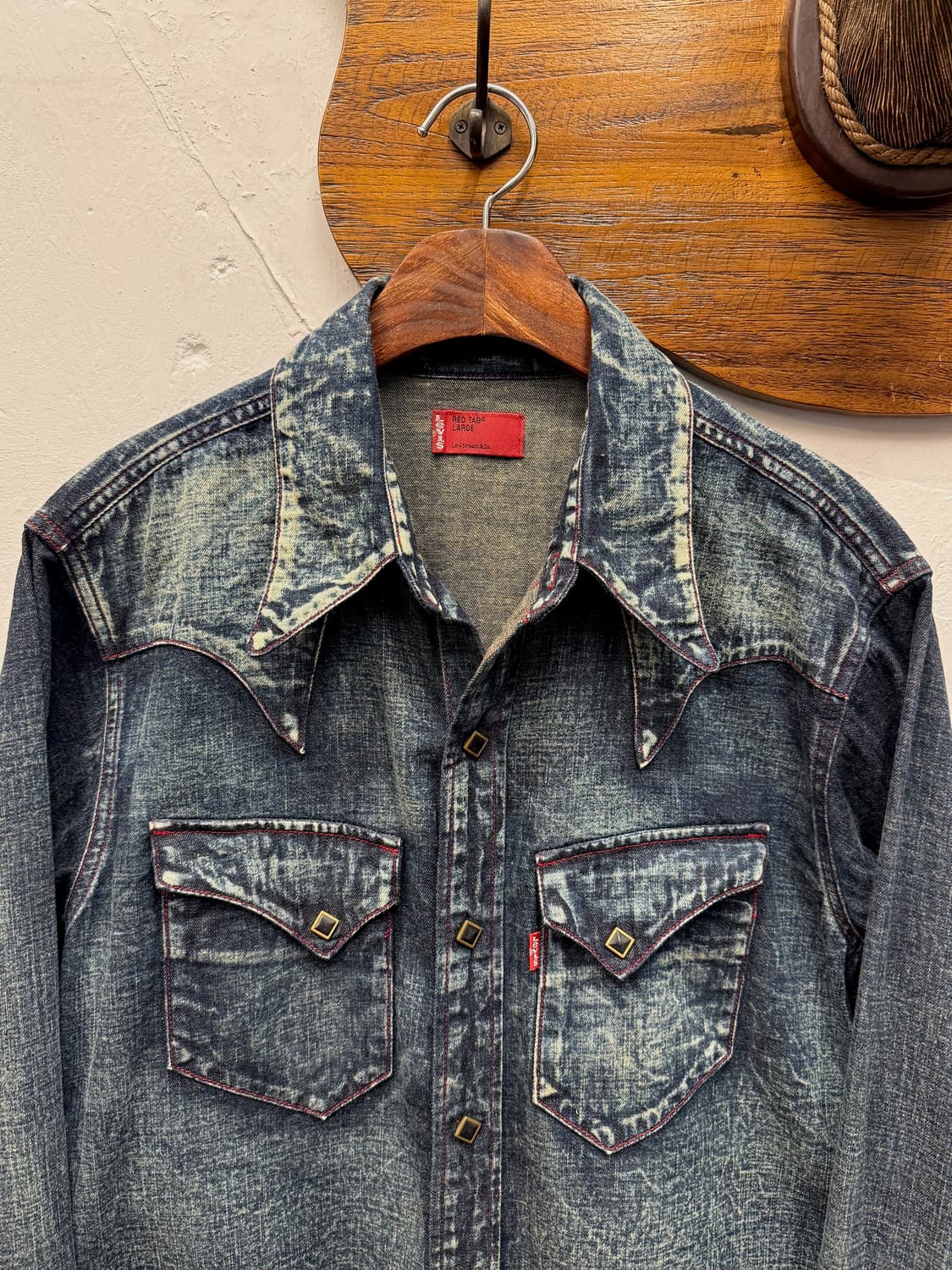 Levi's Red Tab Denim Western Shirt 상품이미지2