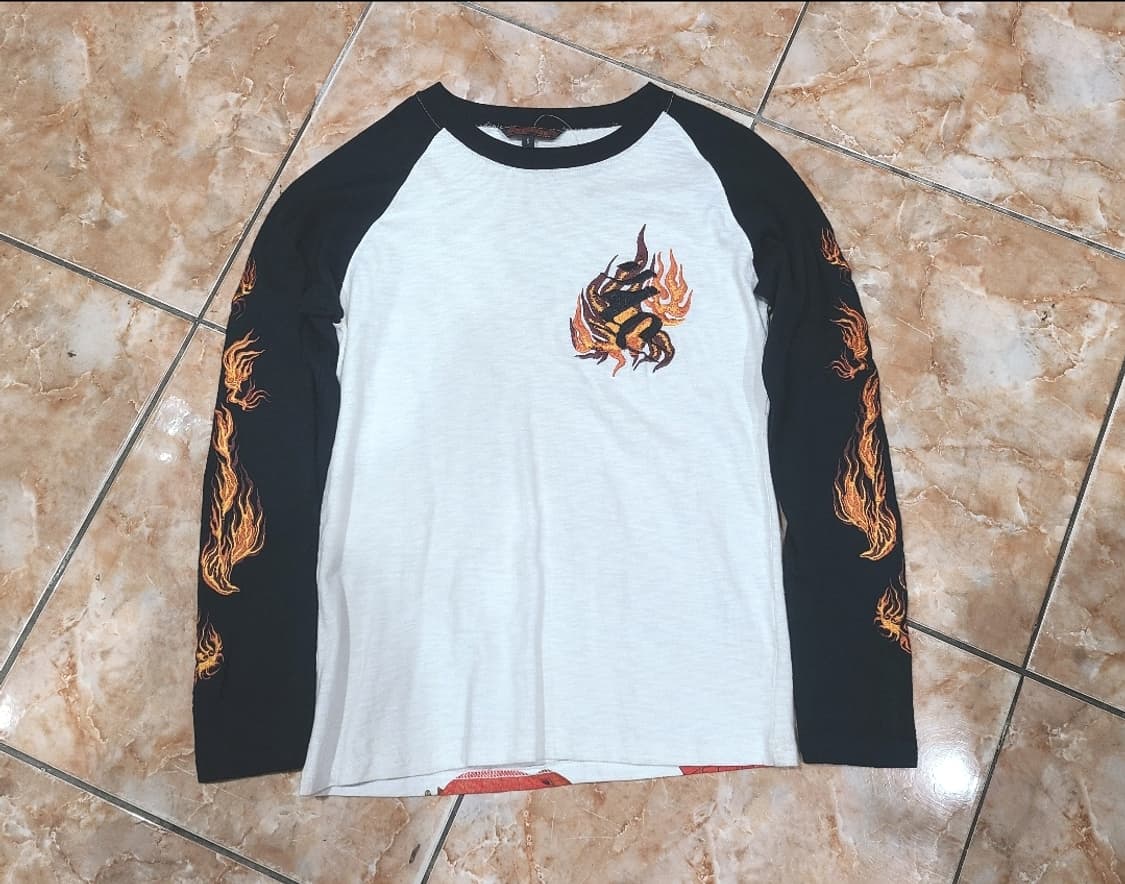 satori 긴팔티셔츠 상품이미지2