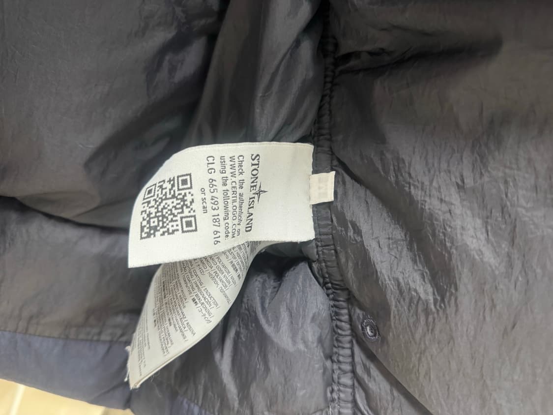 [ M ] 스톤아일랜드 크링클랩스 패딩 네이비 상품이미지2